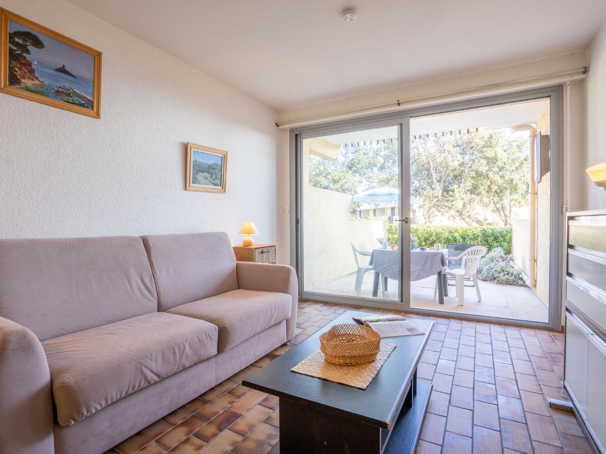 Studio Les Louvans-3 By Interhome Saint Aygulf Luaran gambar